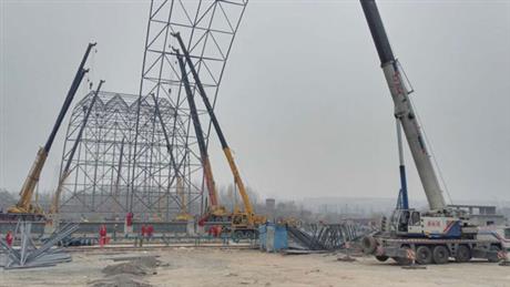 天外天吊装义煤网架安装